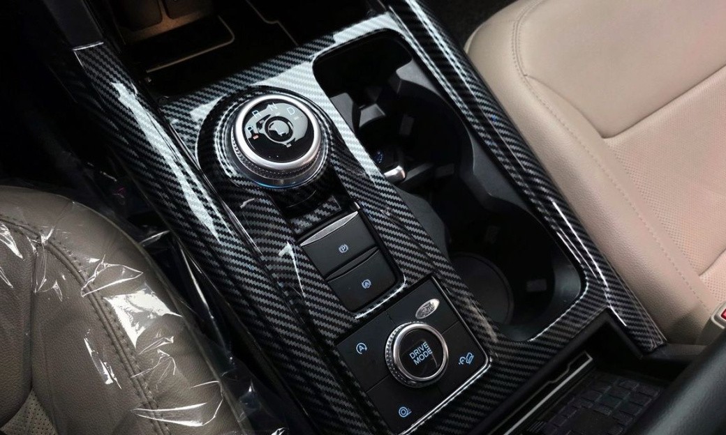 Ford Explorer 2.3 LimIted 4WD, 2022