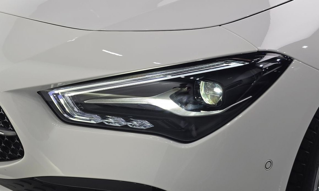 Mercedes-Benz CLA-Class CLA250 4MATIC, 2025