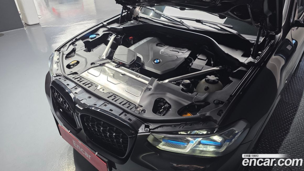 BMW X4 xDrive20i M Sports Pro, 2023