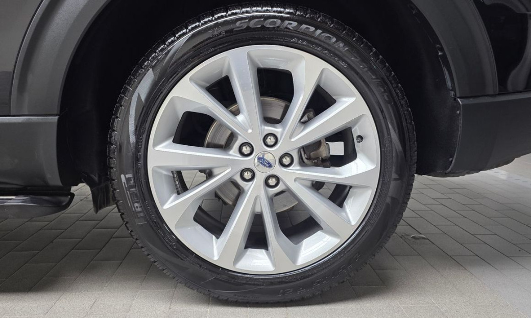 Ford Explorer 3.0 Platinum 4WD, 2022