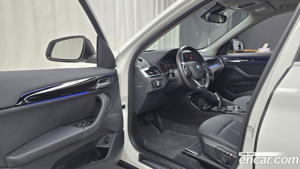 BMW X1 xDrive 20i xLine, 2022