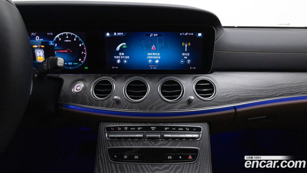 Mercedes-Benz E-Class E350 4MATIC Avantgarde, 2022