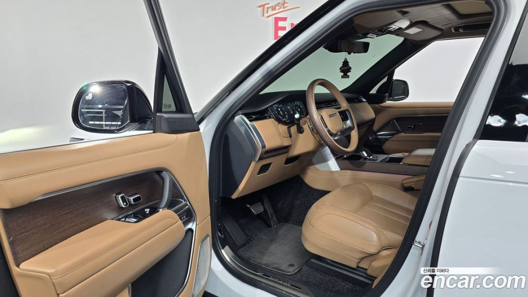 Land Rover Range Rover P530 Autobiography Long Wheel Base, 2025