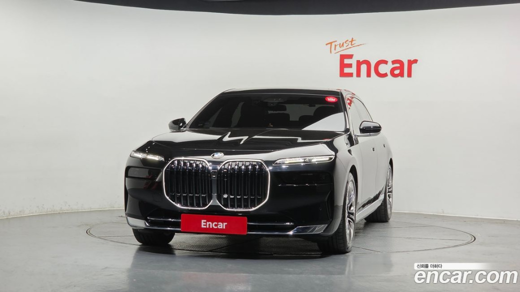 BMW 7-Series 740d xDrive Design Pure Excellence, 2023