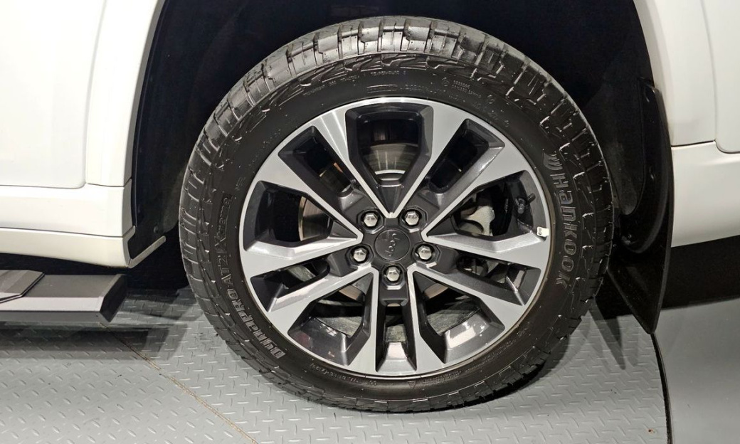Jeep Cherokee L 3.6 Overland, 2021