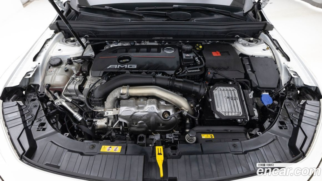 Mercedes-Benz GLB-Class AMG GLB35 4MATIC, 2025