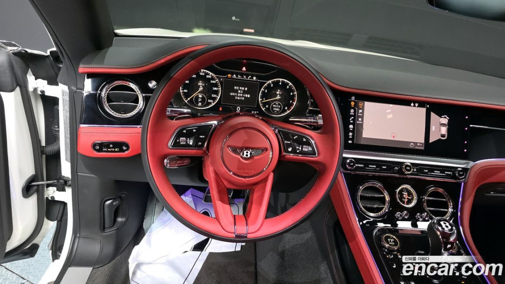 Bentley Continental 4.0 GT Azure, 2023