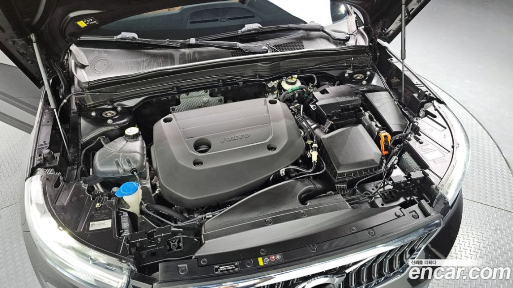 Volvo XC40 B4 Inscription, 2022
