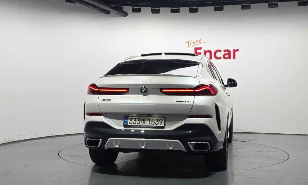 BMW X6 xDrive40i M Sport, 2023