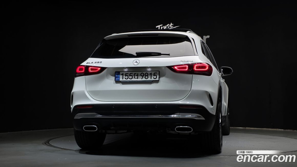 Mercedes-Benz GLA-Class GLA250 4MATIC, 2022