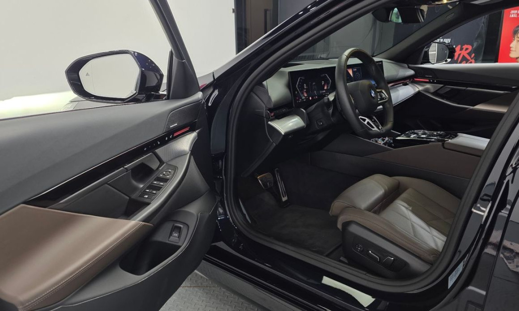 BMW 5-Series 520i M Sport, 2024