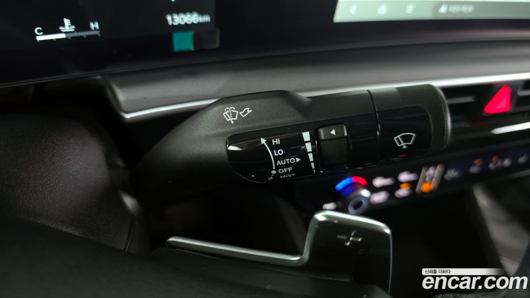Kia K5 2.0, 2025