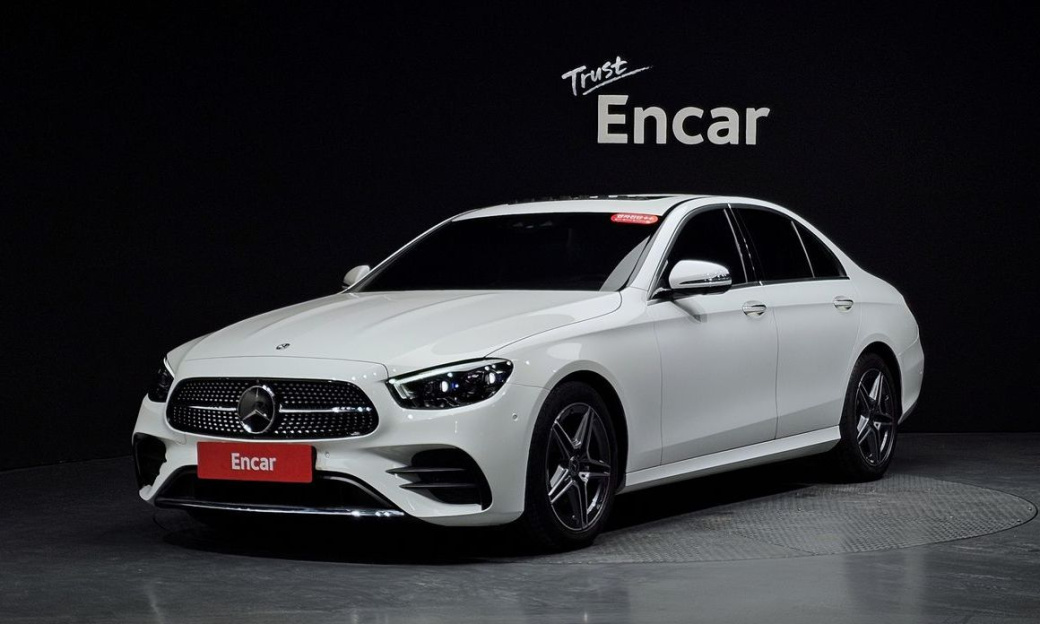 Mercedes-Benz E-Class E250 AMG Line, 2023