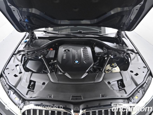 BMW 7-Series 740d xDrive Design Pure Excellence, 2020