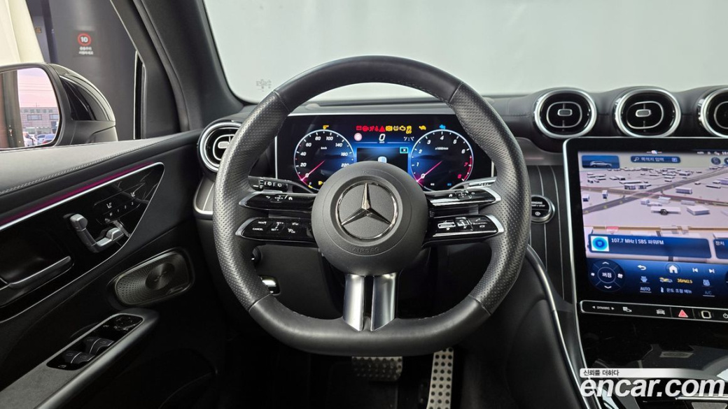 Mercedes-Benz GLC-Class GLC300 4MATIC AMG Line, 2024