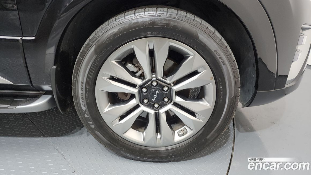 Kia Mohave Diesel 3.0 4WD 5-Seater, 2023