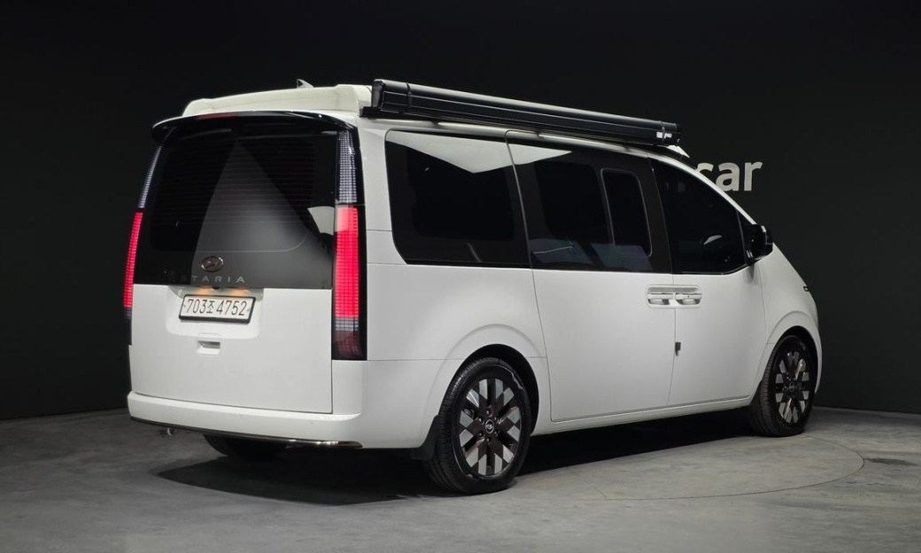 Hyundai Staria 2WD Camping Car, 2024