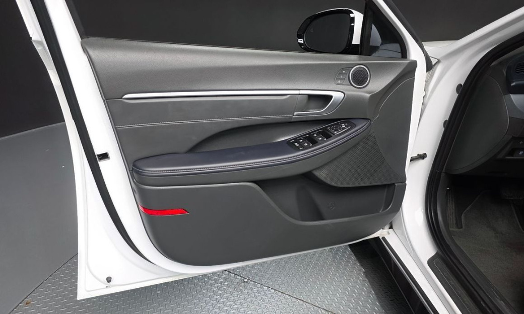 Hyundai Sonata 2.0, 2024