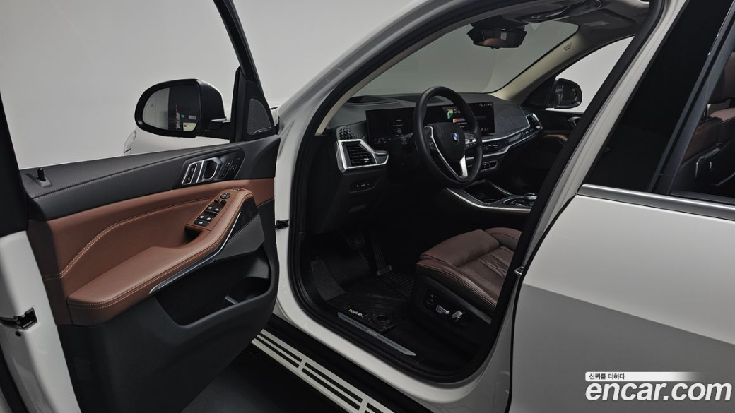 BMW X5 xDrive 40i xLine, 2024