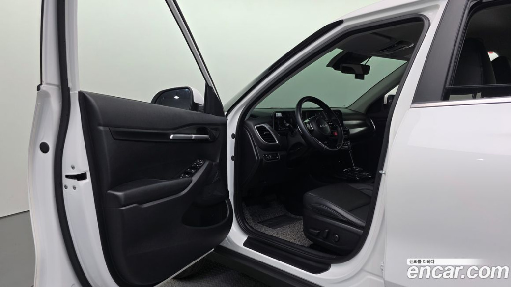 Kia Seltos Gasoline 2.0 2WD, 2025