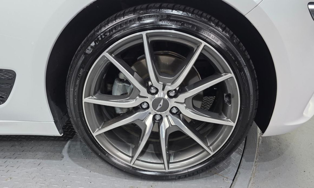 Genesis G70 Gasoline 2.0T 4WD, 2022