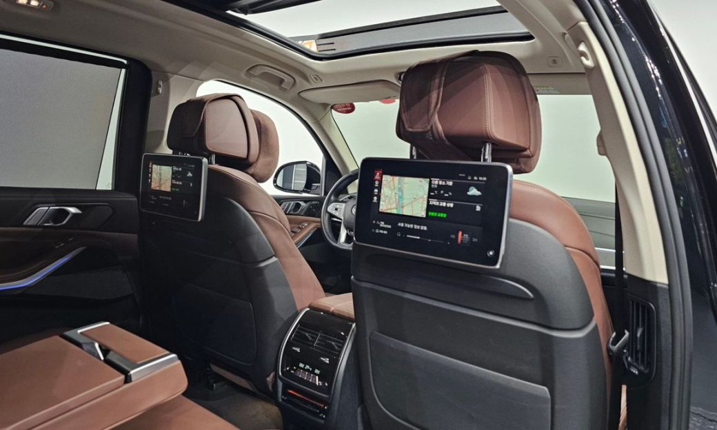 BMW X7 xDrive 40d Design Pure Excellence 7-Seater, 2022