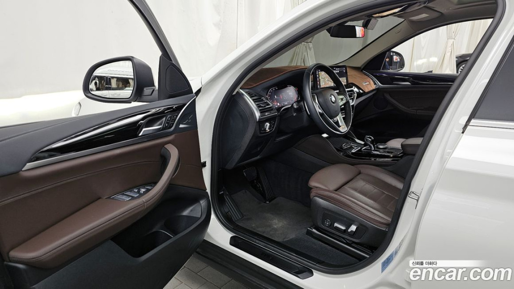 BMW X4 xDrive20i xLine, 2023