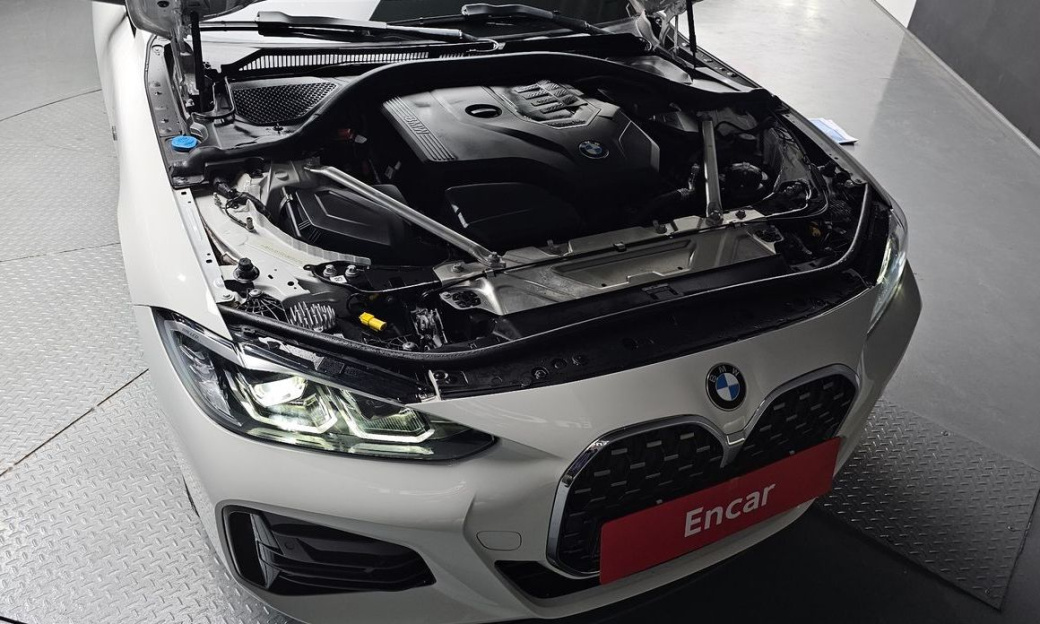 BMW 4-Series 420i M Sport Convertible, 2023