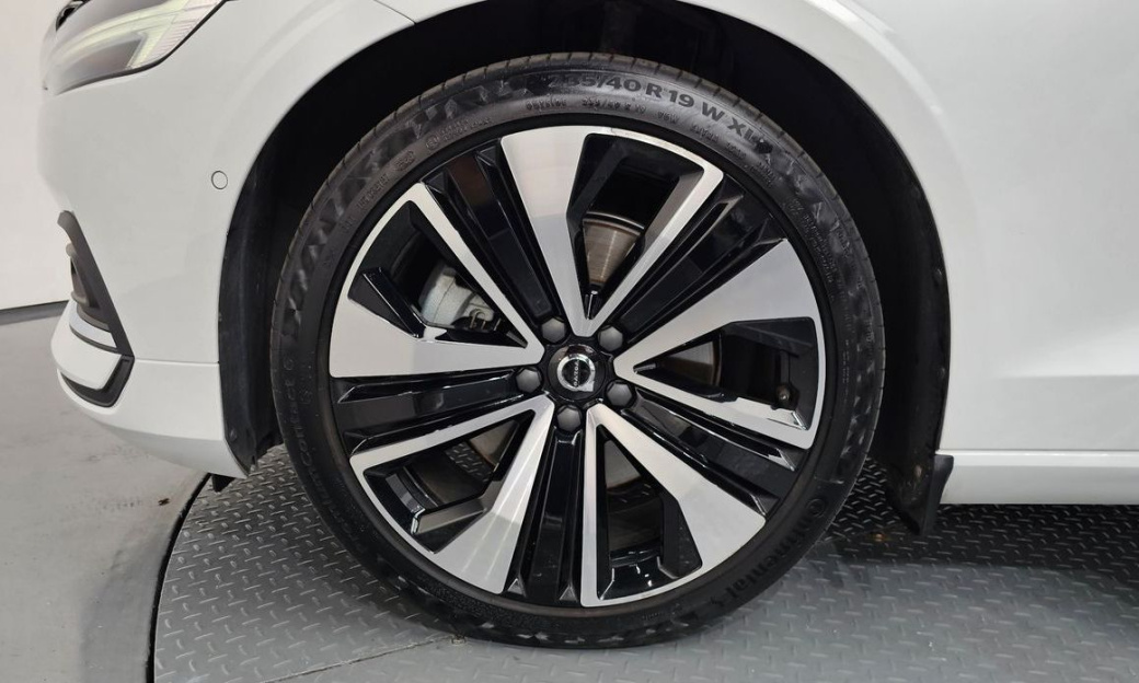 Volvo S60 B5 Ultimate Bright, 2024