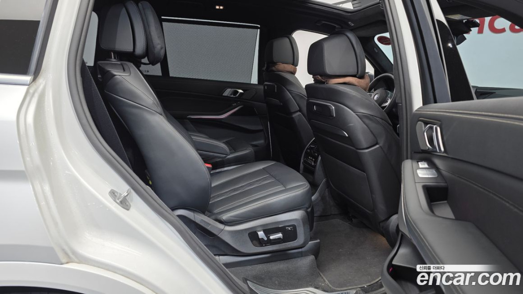 BMW X7 xDrive 40i M Sport 6STR, 2025