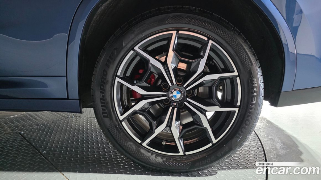 BMW X4 xDrive20i M Sports Pro, 2022