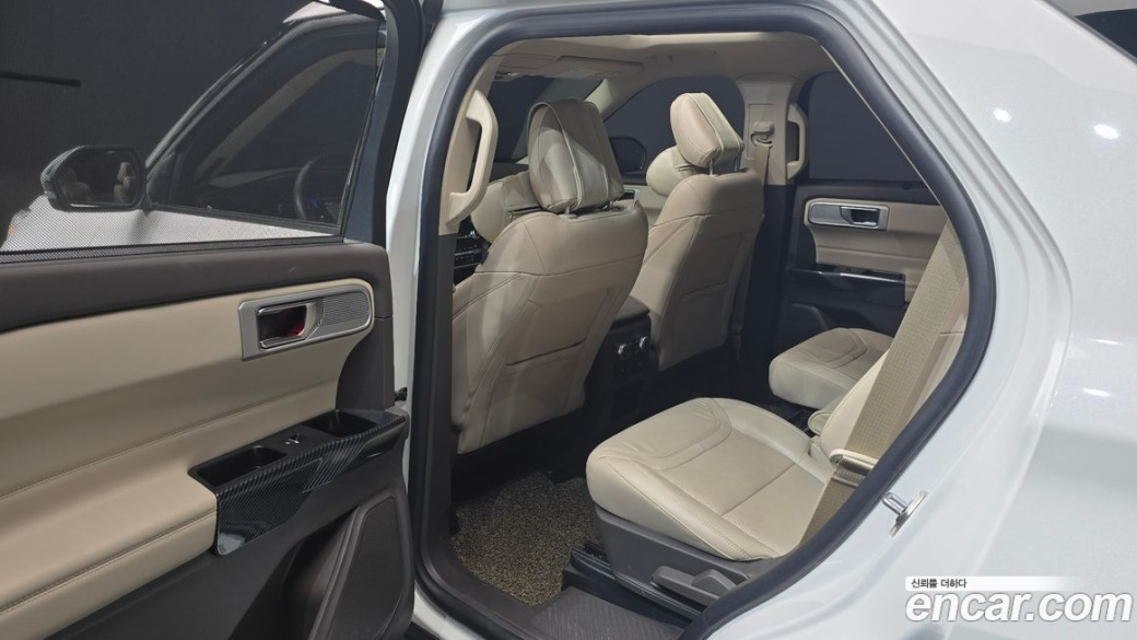 Ford Explorer 3.0 Platinum 4WD, 2021