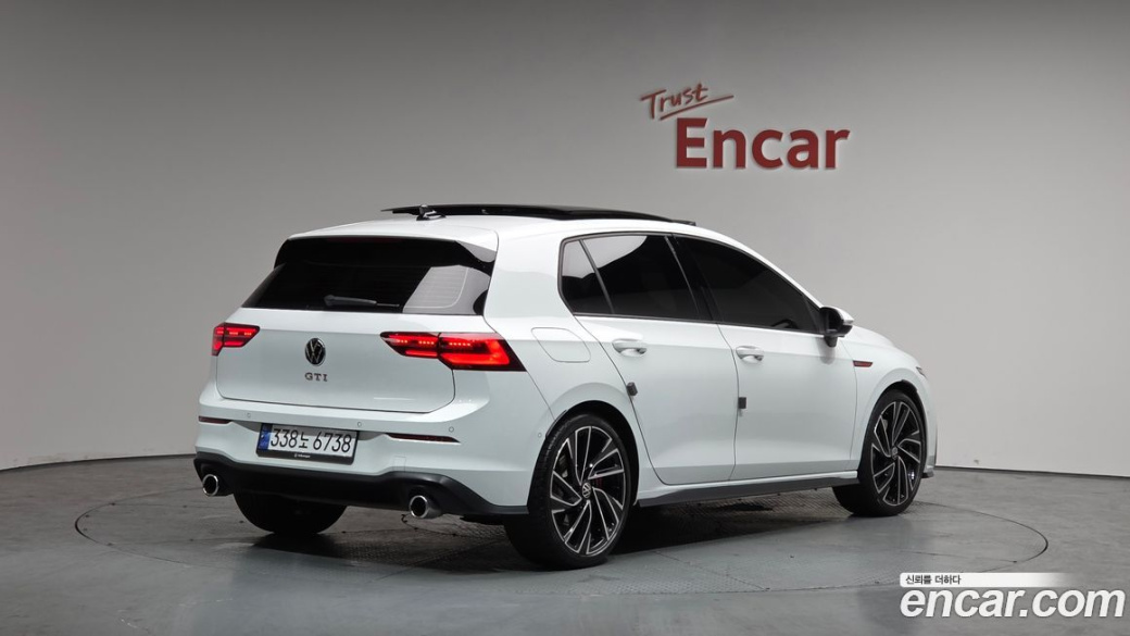 Volkswagen Golf 2.0 GTI, 2023