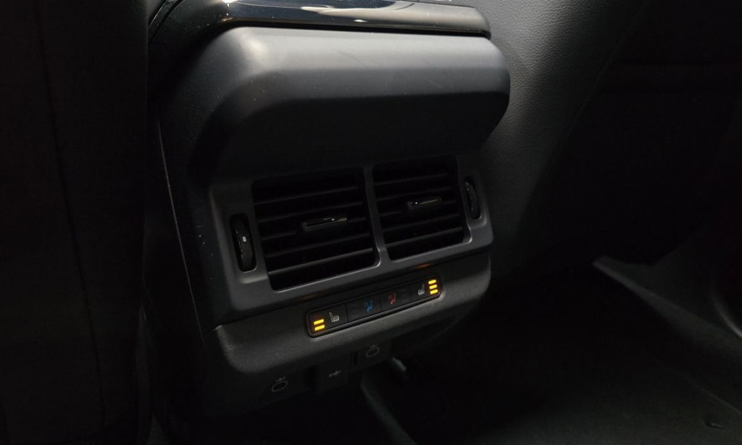 Land Rover Range Rover Evoque P250 Dynamic SE, 2026