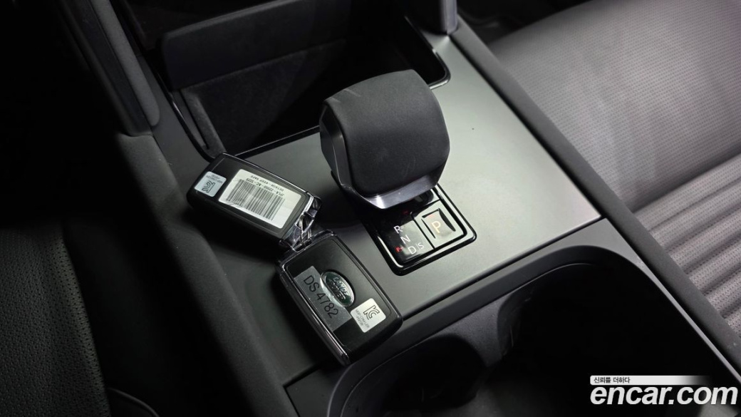 Land Rover Discovery Sport P250 Dynamic SE, 2025