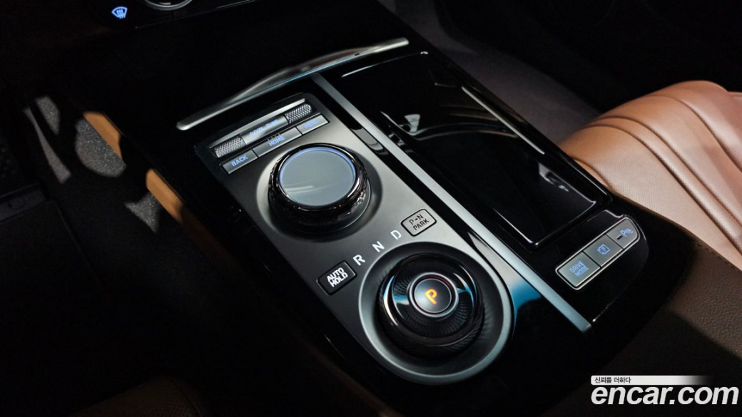 Genesis G80 Gasoline 2.5 Turbo AWD, 2023