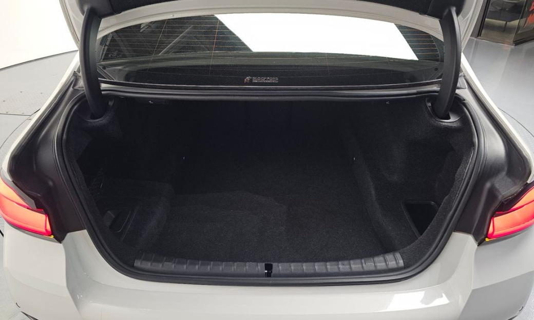 BMW 5-Series 530i xDrive M Sport Package, 2022