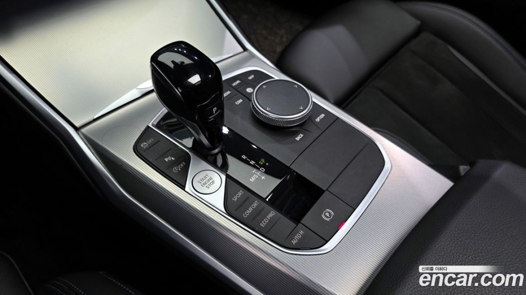 BMW 3-Series 320i M Sport, 2022