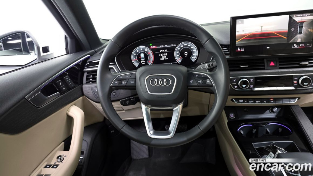 Audi A4 40 TFSI Premium, 2023