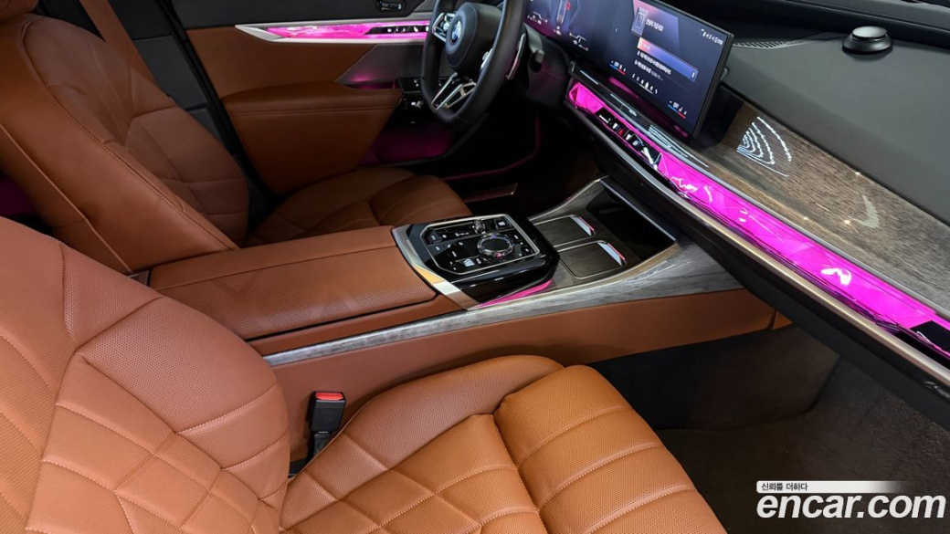 BMW 7-Series 740i xDrive M Sport, 2024