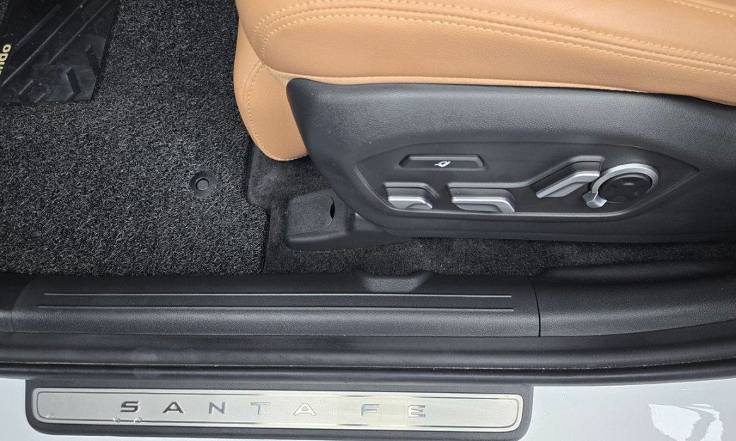 Hyundai Santafe Gasoline 2.5T 2WD, 2024