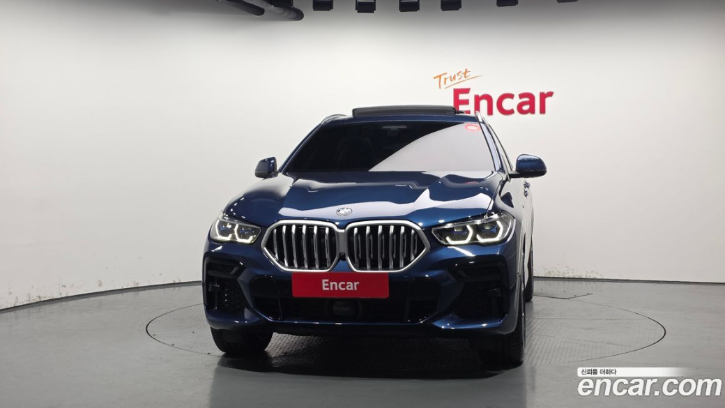 BMW X6 xDrive40i M Sport, 2023