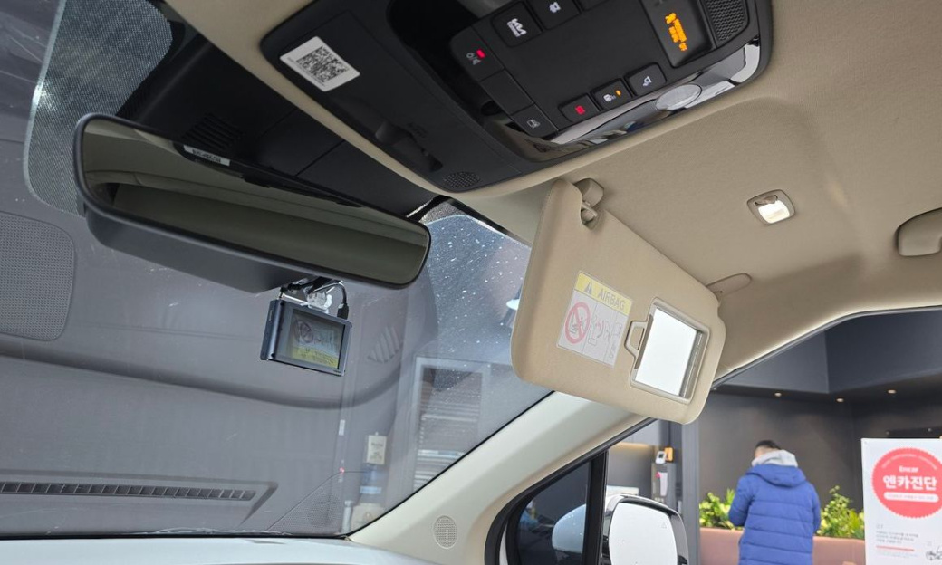 Kia Carnival 7-Seater Hi-Limousine, 2022