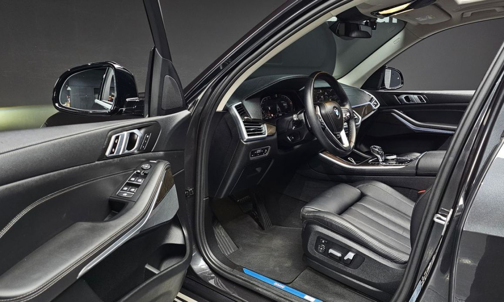 BMW X5 xDrive 30d xLine, 2022
