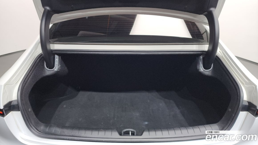 Hyundai Grandeur 2,5 Gasoline 2WD, 2023