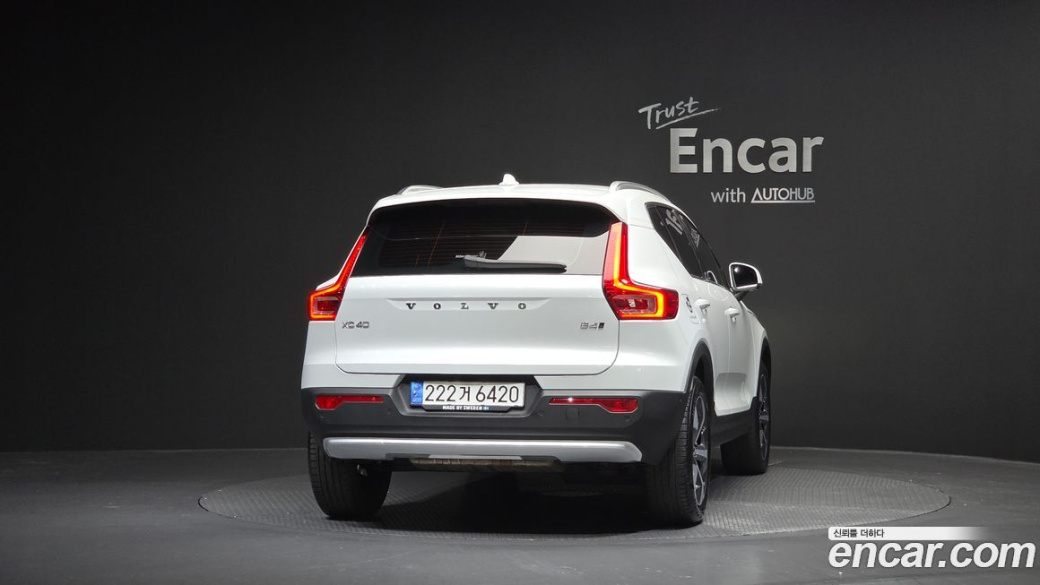 Volvo XC40 B4 Ultimate Bright, 2023