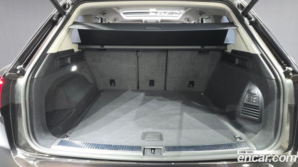 Volkswagen Touareg 3.0 TDI Prestige, 2024