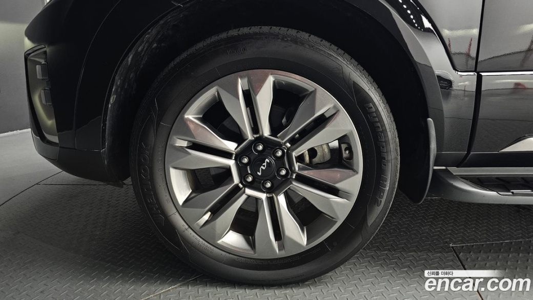 Kia Mohave Diesel 3.0 4WD 5-Seater, 2022