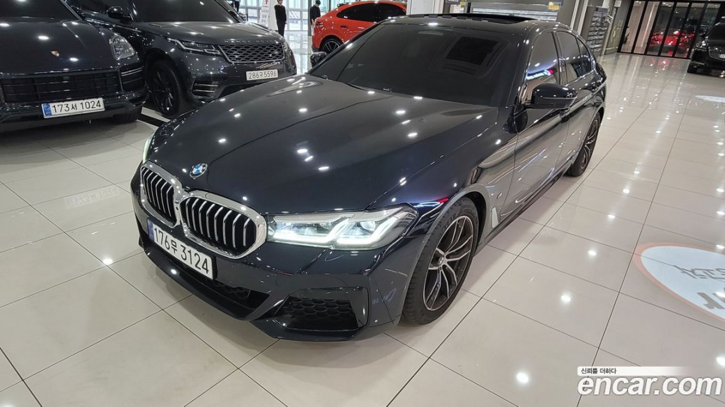 BMW 5-Series 520i M Sport, 2023