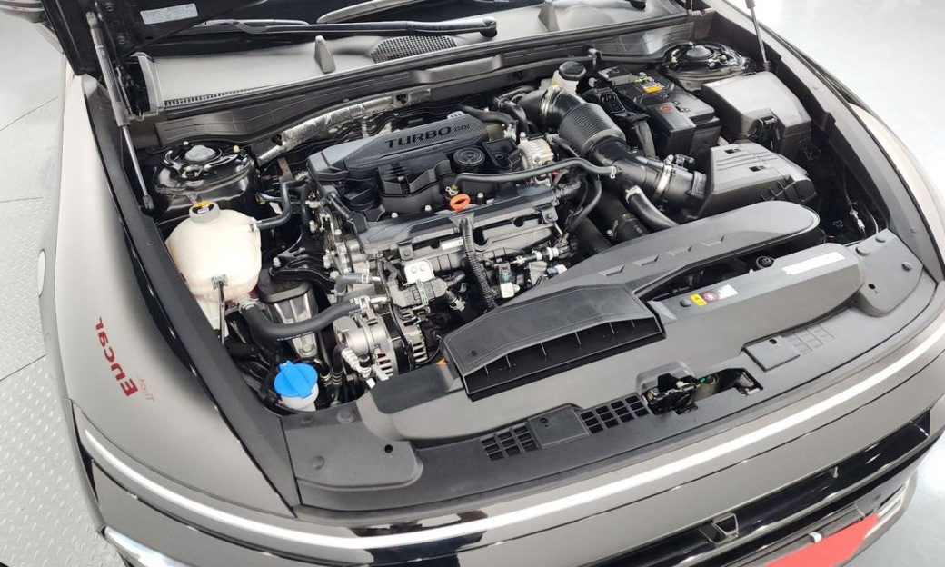 Hyundai Sonata 1.6 Turbo, 2025